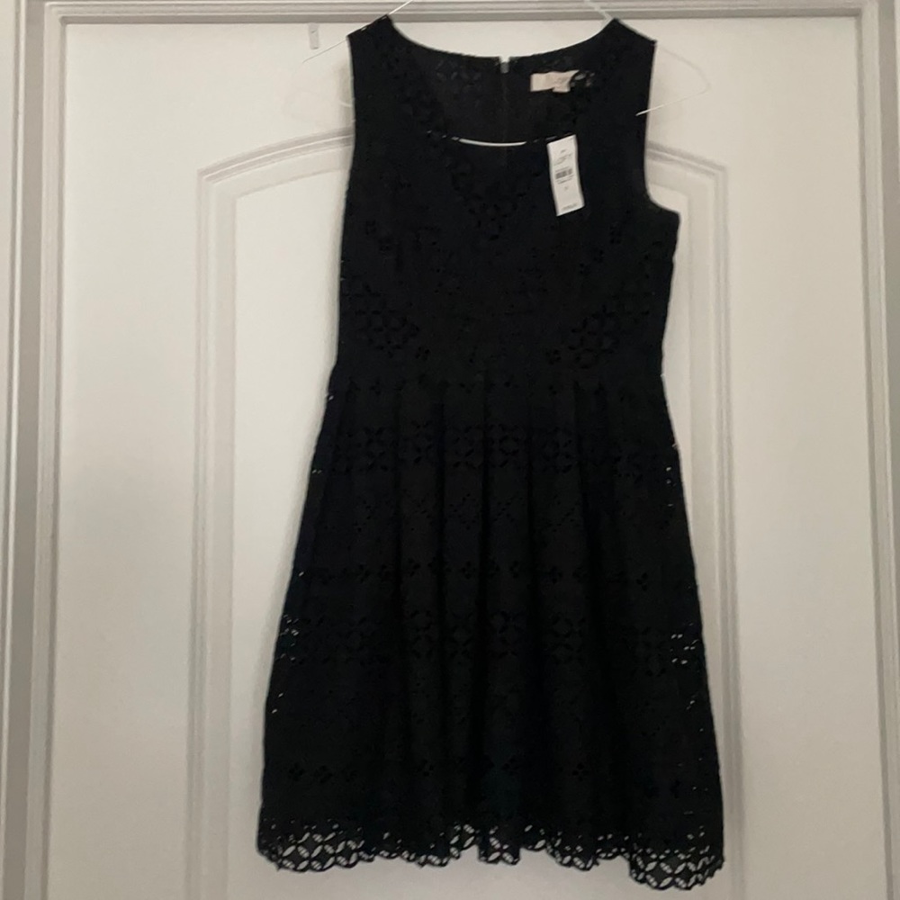 Black lace dress